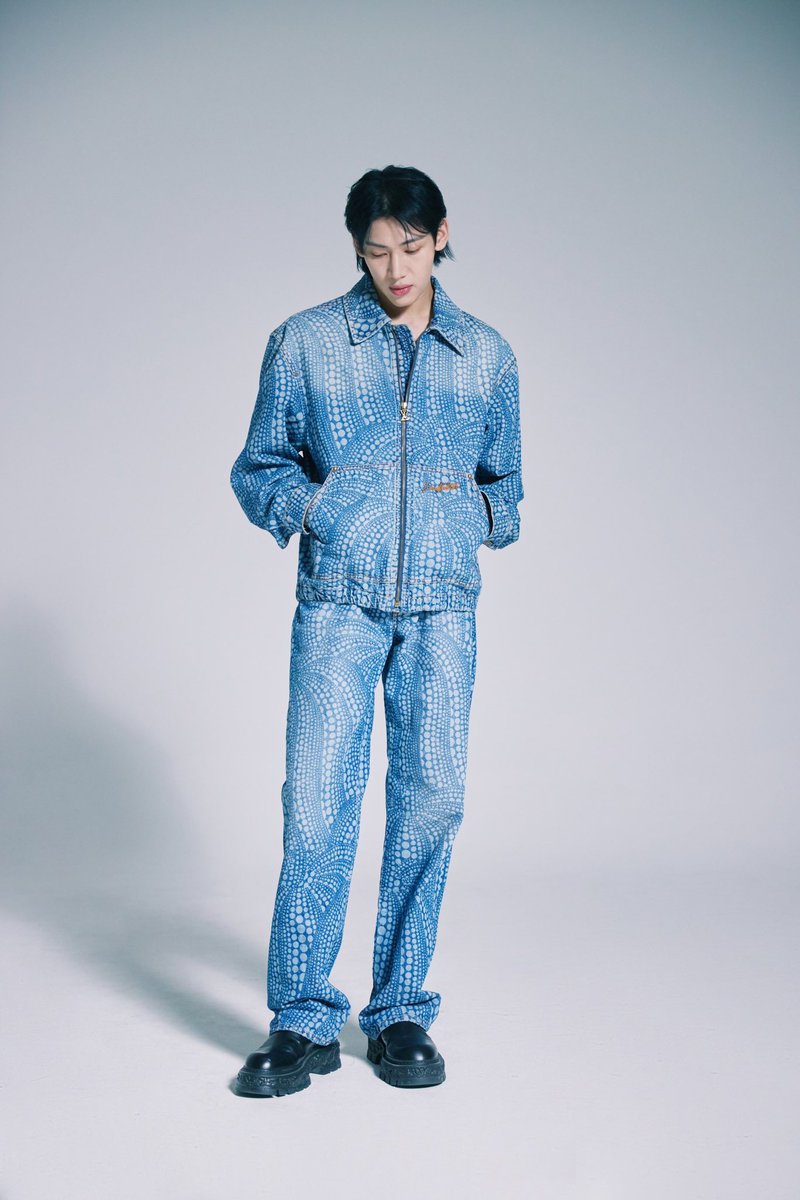 GQThailand's tweet photo. #GQStyle #แบมแบม-กันต์พิมุกต์ ภูวกุล เตรียมตัวเดินทางเพื่อร่วมชมโชว์ #LVMenSS24 ที่จะเกิดขึ้นที่ปารีสในวันที่ 21 มิ.ย.นี้ เวลา 2.30 น. (ประเทศไทย) โดยเป็นคอลฯ แรกภายใต้การออกแบบของ Pharrell Williams  อีกด้วย 

@BamBam1A #Bambam1a 
#LouisVuitton #Bambam 
#GQThailand https://t.co/vasvNHt7TS