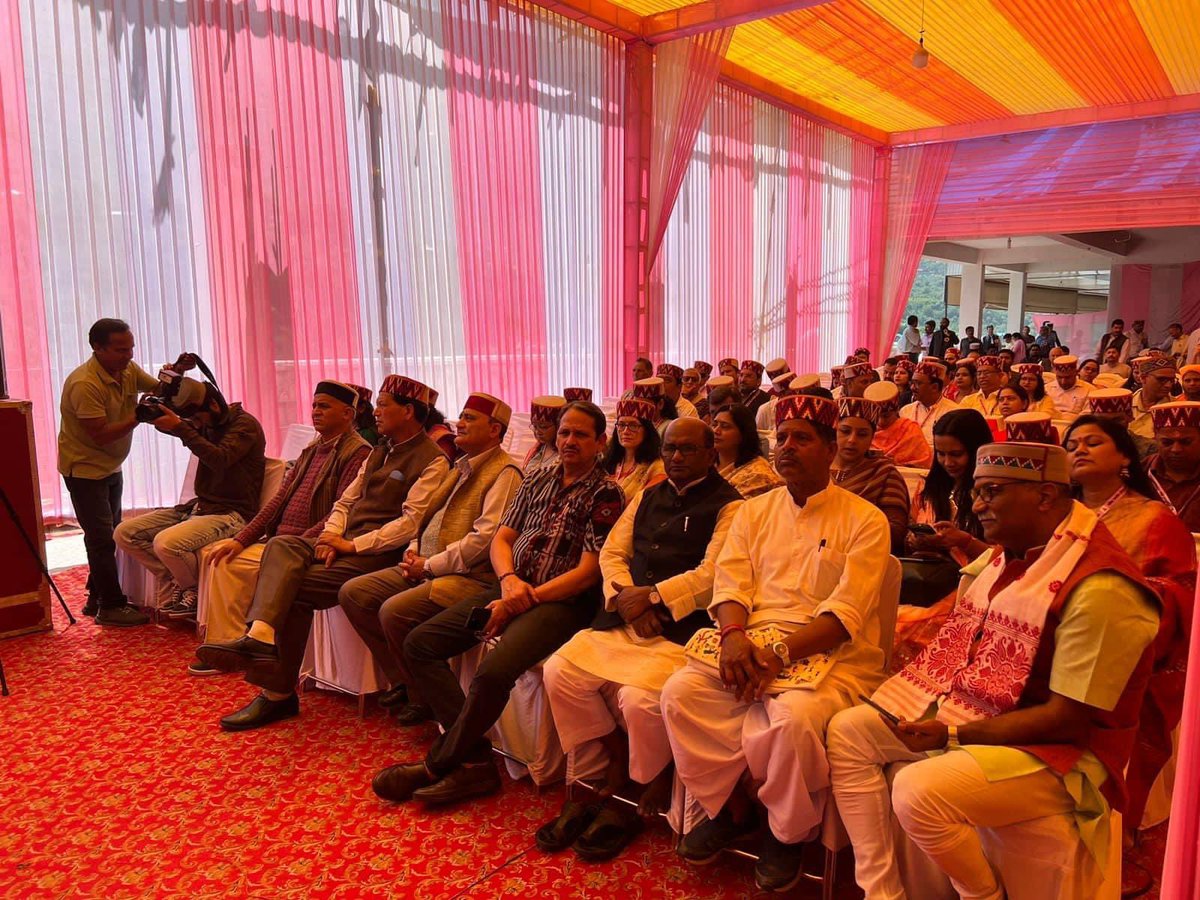 BISYS_Delhi's tweet photo. *सप्तम वार्षिक युवा इतिहासकार राष्ट्रीय संगोष्ठी*

(रविवार, 10 -11  जून 2023, कुल्लू , हिमाचल प्रदेश) https://t.co/72iwQRPrJ6
