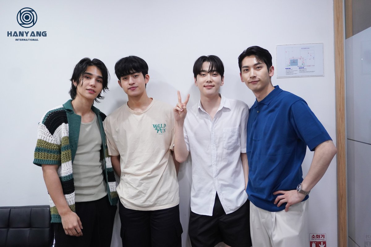 blcommunity_int's tweet photo. 📖👓 First script reading for Wuju's Bakery, starring by Jeff, Barcode, Dion, and Q. Their interactions are funny and lovely! 🫶

#WujuBakery #JeffSatur #BarcodeTin #Dion #Q #HanyangInternational https://t.co/51d7kki576