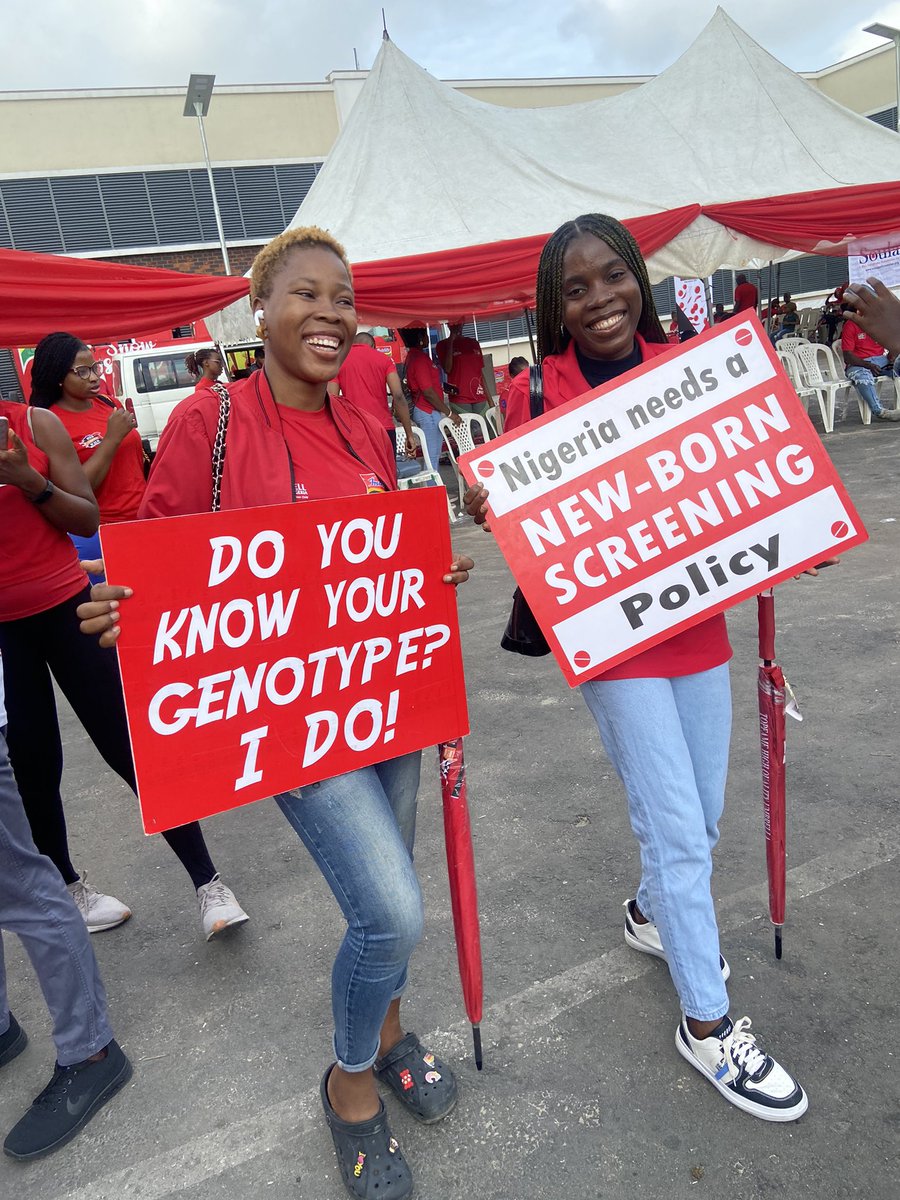 Twentiesrant's tweet photo. Ahead of World Sickle Cell Awareness day on Monday, June 19, we’re outside today with other amazing people in Nigeria raising awareness for sickle cell 🩸 #SickleCell #sicklecellawareness #stepupforsicklecell #twentysomethingsrant https://t.co/RHLsi8n9mS
