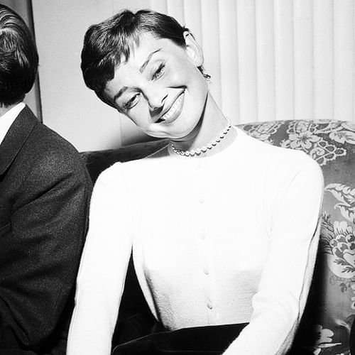 Saturday #AudreyHepburn 🤍