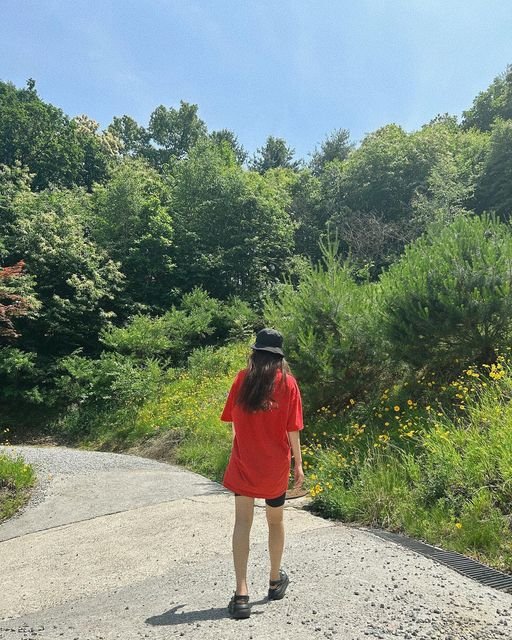 sanghak70's tweet photo. 230617 송주희 인스타그램
좋다아. 덥다아. 배부르다. 🚗
Good. I'm hot. I'm full. 🚗
#헬로비너스 #hellovenus #앨리스
#ALICE #송주희 #SongJuhee
#팝스튜디오 #팝뮤직 #popstudio #popmusic https://t.co/bNStxAHNaP