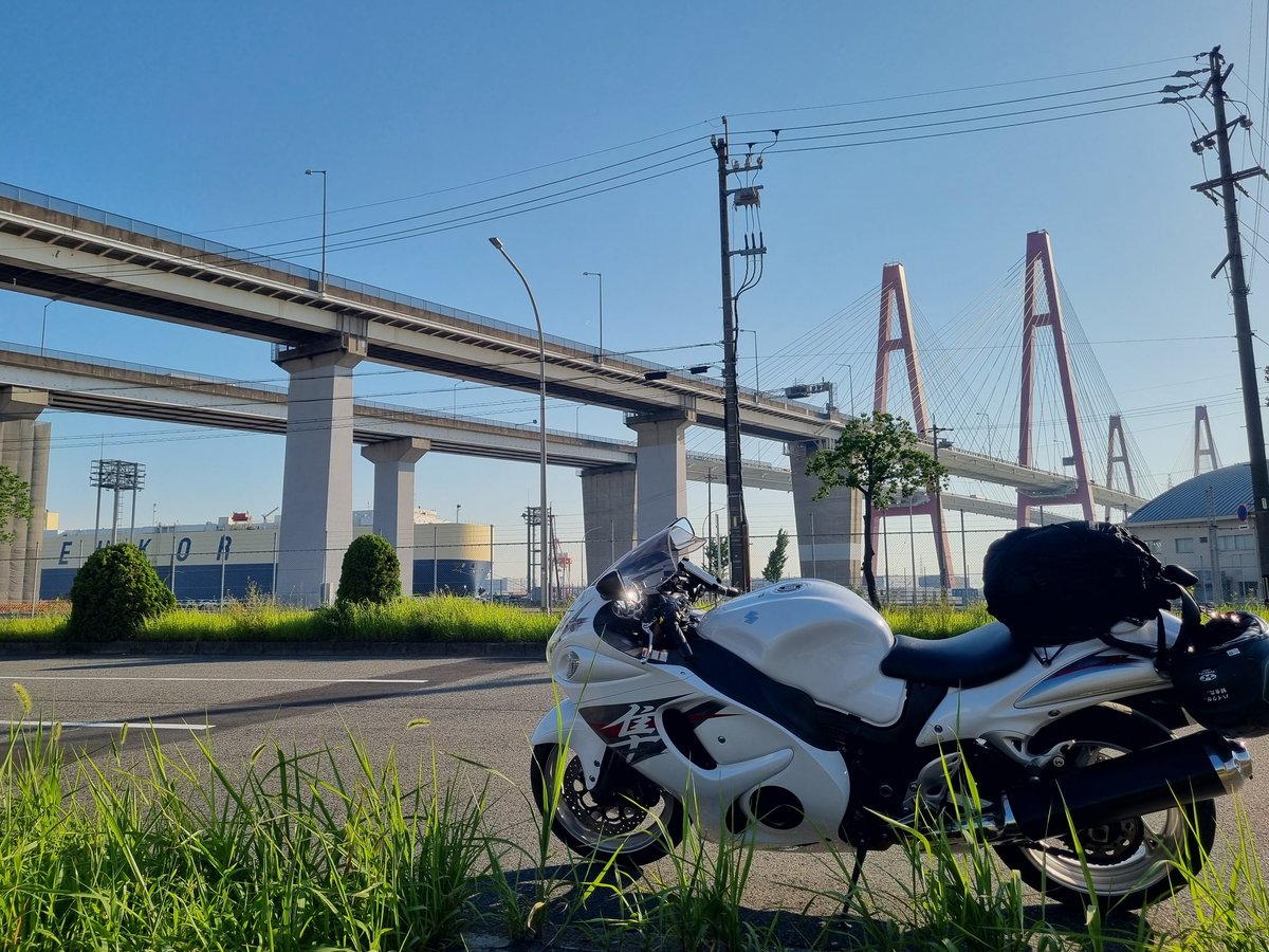 hatamm9's tweet photo. 金城ふ頭でバイク写真👍☀️名古屋遠征。。。立ち入り禁止エリア多すぎでイマイチ。まぁ防犯上しょうがないよね。 https://t.co/n10chOjUQY