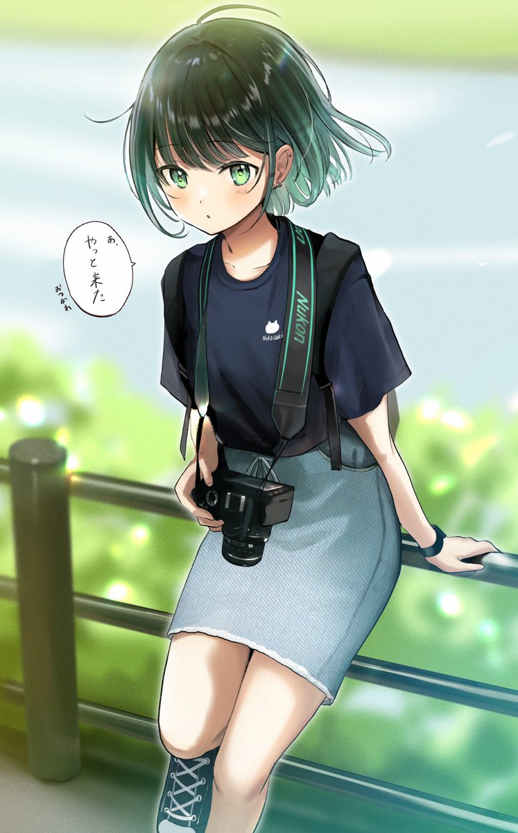 「私服の写真部の先輩」