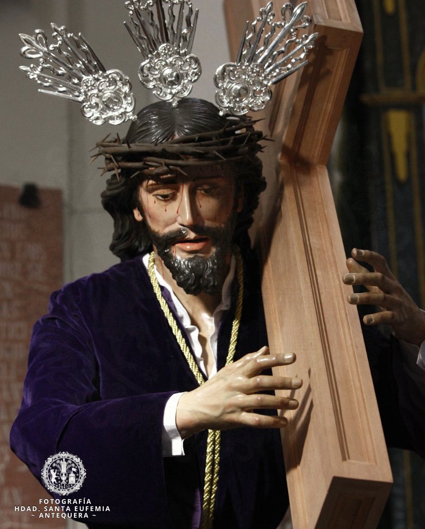 SantaPatronaATQ's tweet photo. Nuestra Hermandad recibe en donación al Santísimo Cristo de la Caridad, obra del escultor Antequerano D. Antonio García Herrero y que formará parte del patrimonio escultórico del templo patronal de Santa Eufemia. 
Será bendición mañana Domingo 18 tras misa de 11:30h. https://t.co/by5pUuM8iu
