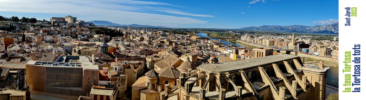 Rebre el vostre carinyo al concert de la banda de música de Tortosa, que quan vaig arribar la gent es va posar dreta aplaudint és emocionant. Ens hem de quedar, i em quedo, amb tot el que hem fet estos anys perquè Tortosa avancés i amb que la ciutat avui llueix més que mai.