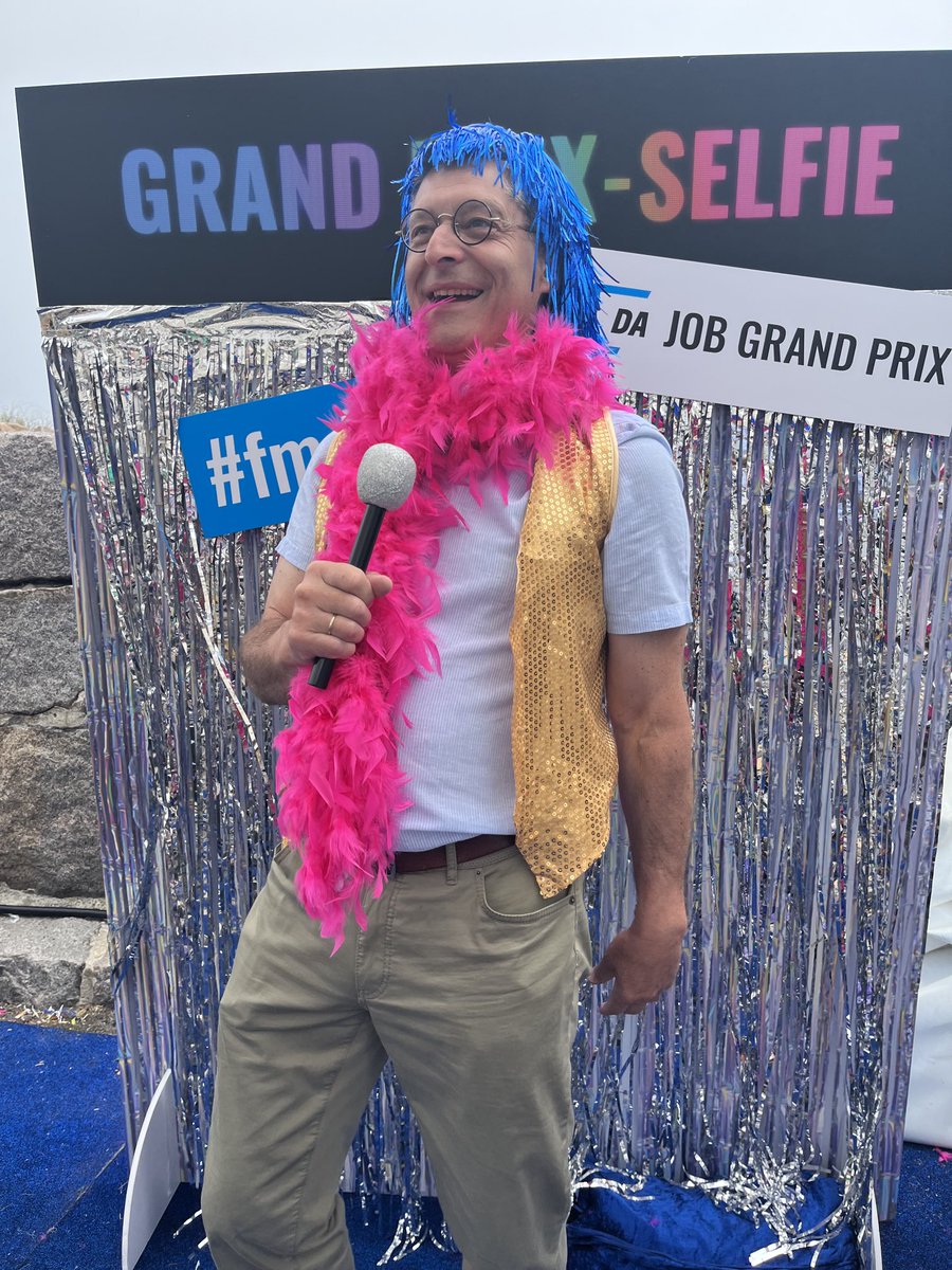 BirgitteNymark's tweet image. Det grå guld glimter på arbejdsmarkedet - ⁦@FiniBeilin⁩ står klar til debat i DA (G5) teltet kl. 11.00, sammen med ⁦@BjarneHastrup⁩ og ⁦@NannaHojlund⁩ #fm22 #arbejde ⁦@Dansk_Arbgiver⁩