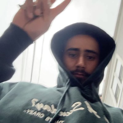 LYLESINGS's tweet photo. #NewProfilePic https://t.co/1YYWARuWqz