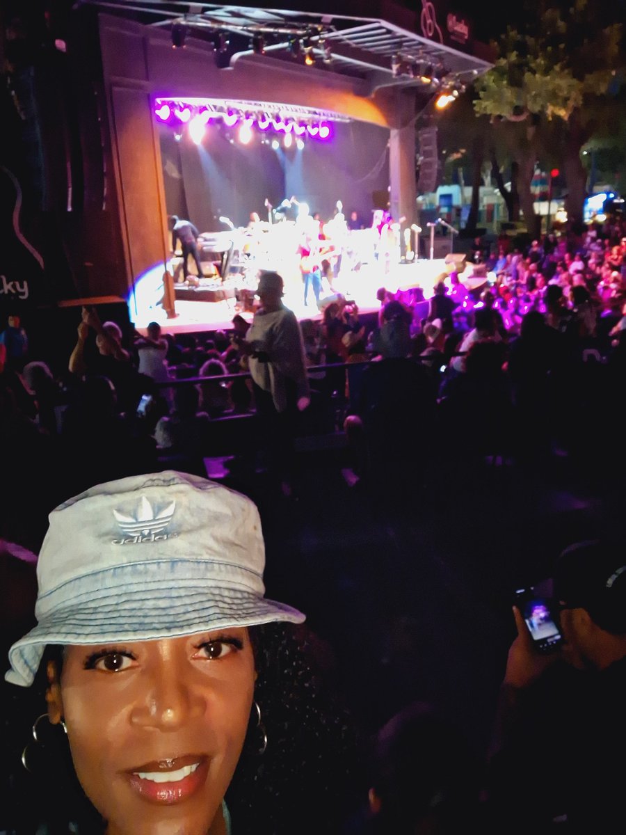 symphonystrong's tweet photo. @ConFunkShunUSA Alameda Co Fair #54yrs https://t.co/JYm3bkproM