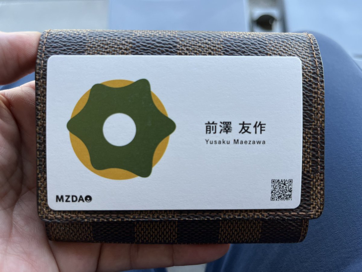clash_king0914's tweet photo. MZDAO CANP初日に参加しました。富士スピードウェイ、メッチャ天気も良く、初めて生のMZにお会いし、直接の名刺交換でMZから手渡しでいただきました😁さらに会話も出来て最高の一日です🤣#MZDAOCAMP https://t.co/LbuGSWfP26
