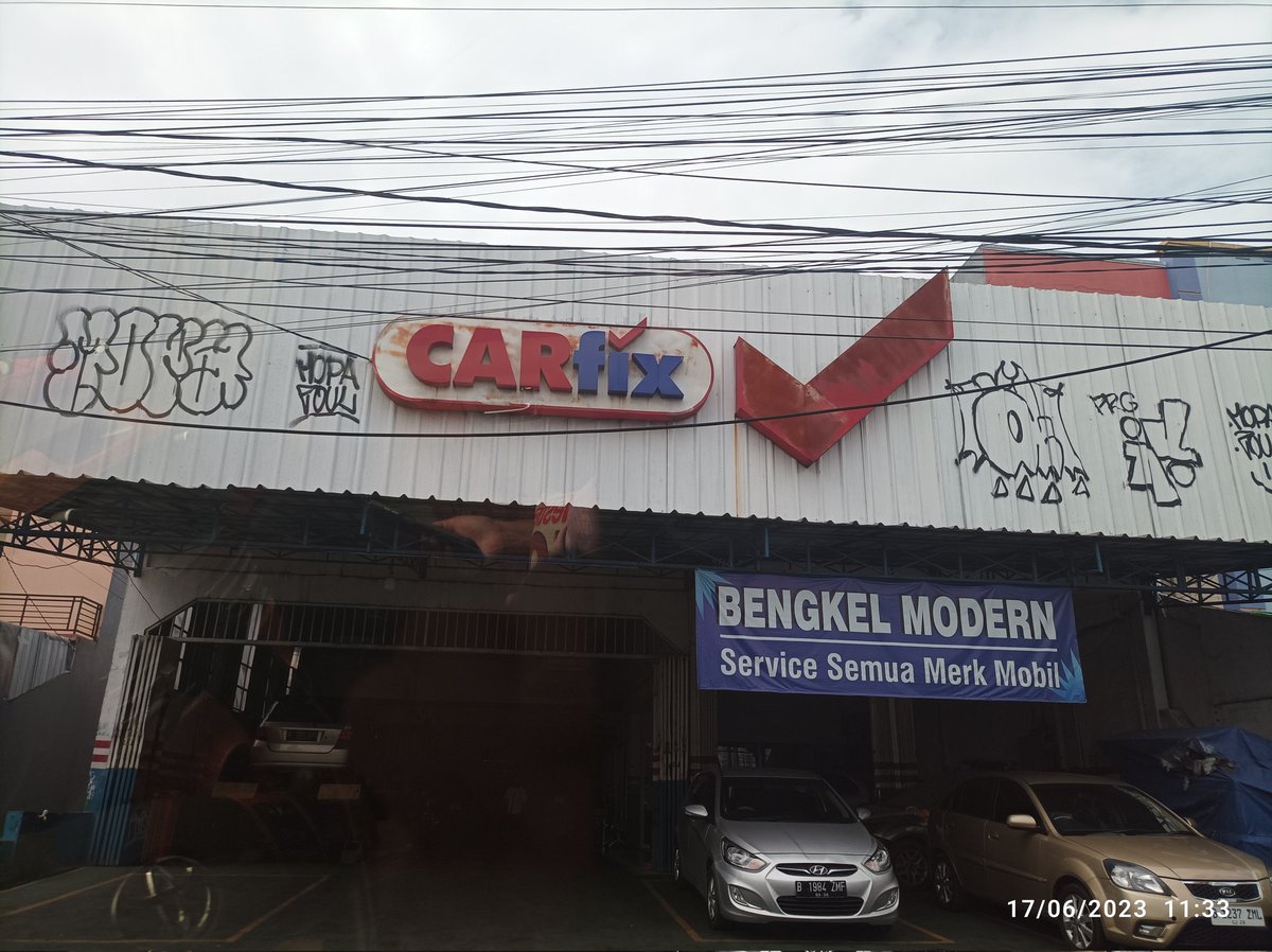 esraldi's tweet photo. @CARfixIndonesia bengkel d sawangan perlu di makeUp lg min tampilanya https://t.co/DTKvvHT6wI