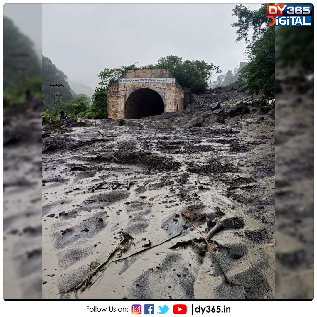 DY365's tweet image. বোকাৰে ভৰি পৰিল শিলচৰ মেঘালয় সংযোগী ৰাষ্ট্ৰীয় ঘাইপথৰ সোণাপুৰ সুৰংগ।

#mudslides #silchar #Meghalaya #DY365