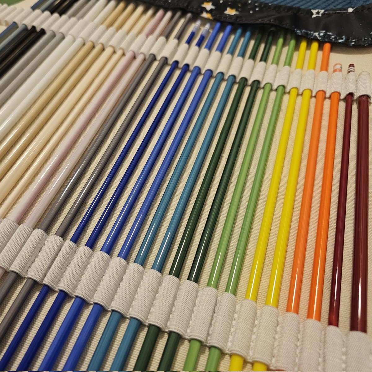 Starting summer break at art camp for grownups! I'll be at <a href="/snowfarmcraft/">Snow Farm</a> til Monday melting glass! Look at my beautiful palette of glass rods! I'm ready to paint in the flame!