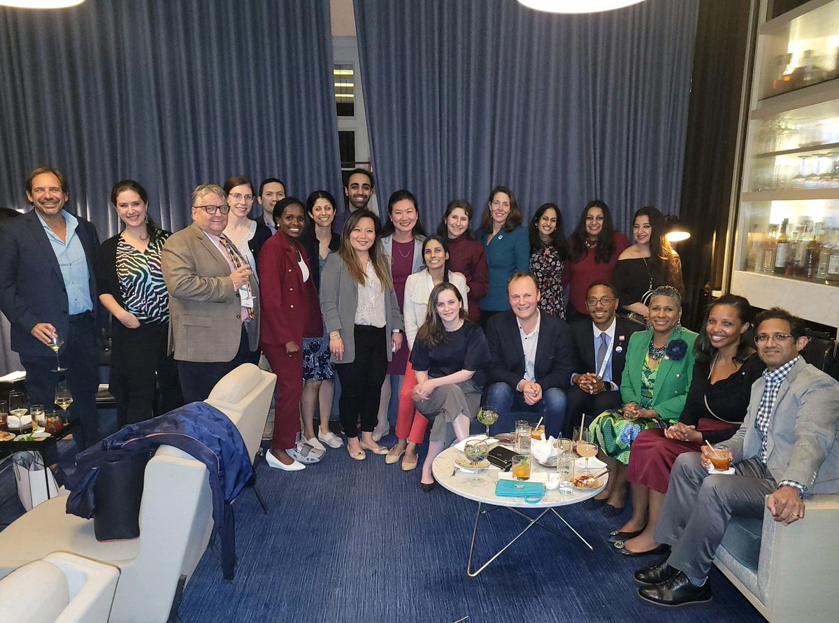 Estelle Everett MD, MHS (@dreeverett1) on Twitter photo Johns Hopkins reunion dinner. One of the highlights of #ENDO2023 <a href="/daisyduanmd/">Daisy Duan, MD</a> <a href="/joshuajosephmd/">Joshua J. Joseph, MD, MPH, FAHA</a> <a href="/EndoHopkins/">Division of Endocrinology</a> <a href="/zilbermint/">Mihail "Misha" Zilbermint, MD, MBA</a> <a href="/MdSidhaye/">Aniket Sidhaye, MD</a> Johns Hopkins reunion dinner. One of the highlights of #ENDO2023 <a href="/daisyduanmd/">Daisy Duan, MD</a> <a href="/joshuajosephmd/">Joshua J. Joseph, MD, MPH, FAHA</a> <a href="/EndoHopkins/">Division of Endocrinology</a> <a href="/zilbermint/">Mihail "Misha" Zilbermint, MD, MBA</a> <a href="/MdSidhaye/">Aniket Sidhaye, MD</a>