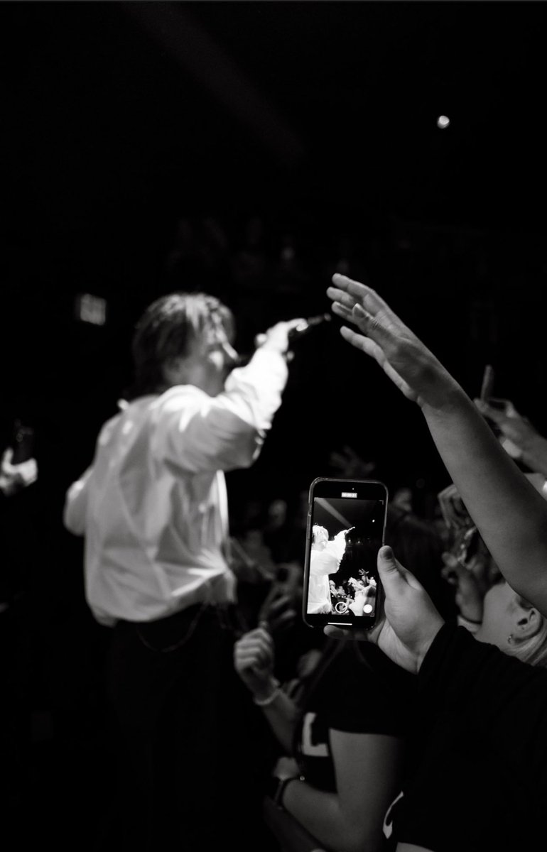 jaden_wolfee's tweet photo. RUEL | 4th Wall World Tour | Washington DC | 📸 by me :) pt. 1 

HUGE thank you to @MichelleGHunder for choosing me to come out and shoot the Ruel show earlier this week!  I have learned so much from taking her masterclass and getting the opportunity to… https://t.co/Vrt57ePnwv