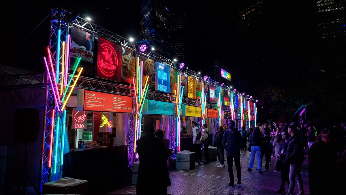 Food stalls at West #CircularQuay on #SydneyCove  during #VividSydney #Sydney #NewSouthWales #NSW #Australia #Travel #TravelOz #ilovesydney #feelnewsydney