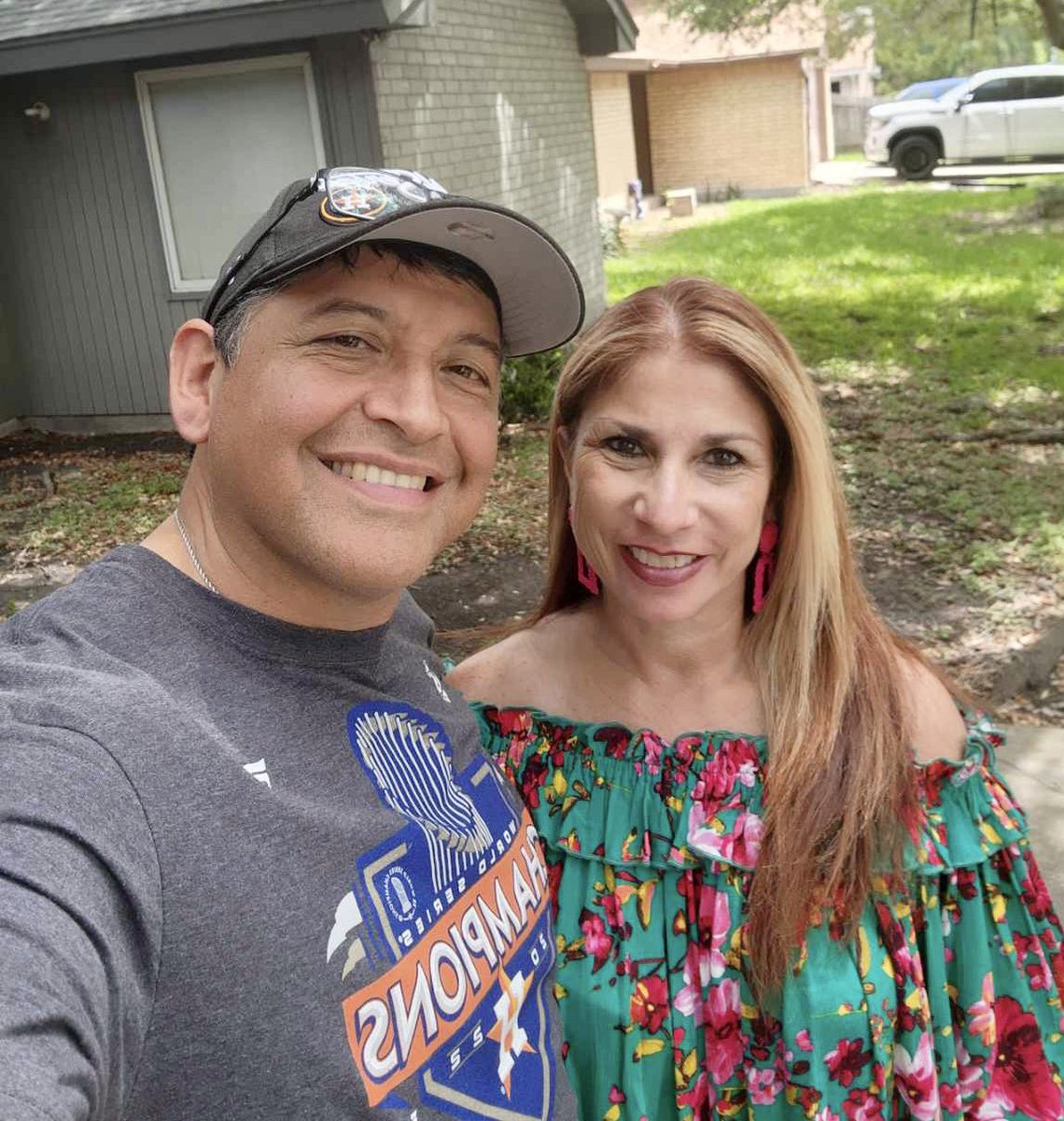 VargasDanette's tweet photo. Happy 54th Bday, My G! My best friend, soulmate, supporter, partner in this journey we call life. You are an amazing father to your son and my boys, you drop everything to move them to &amp; from dorms, teaching them to change their own oil &amp; giving them advice, you do it all! https://t.co/EdGzn2mnHF