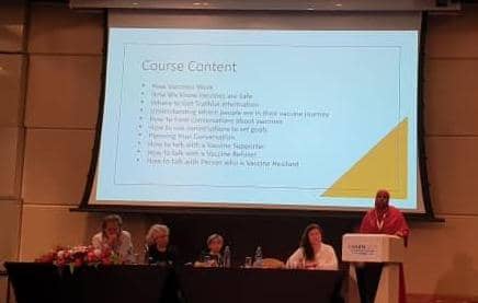 Abdulrazakibra's tweet photo. 1/ At day 3 of #VARN2023, Hinda Omar, a health educator from Minnesota Department of Health presented a successful case study on peer-to-peer strategy to boost vaccine confidence among Minnesota's Somali community. https://t.co/3fxrkkLDPG