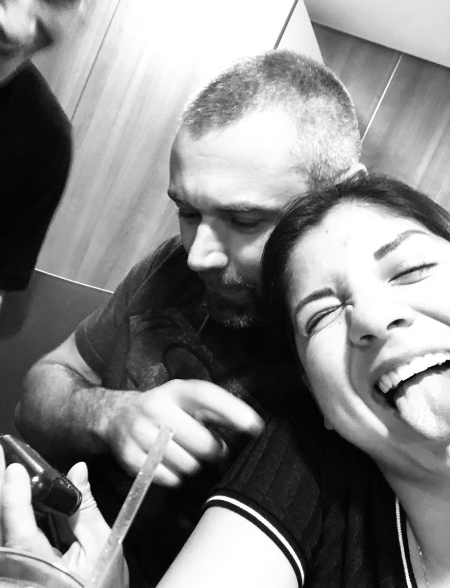 Danyiildiz's tweet photo. Te guardé en mi memoria, en lo mas profundo, dónde nadie te toque o lastime, dónde cada que necesite encontrarte, solo Yo sepa donde buscar. 🩶 #BTTWS https://t.co/6f0zVUje3d