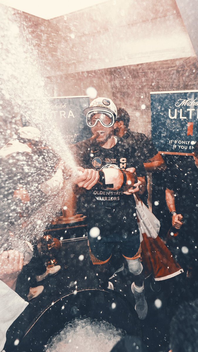 warriorsworld's tweet photo. One Year Ago 🏆🏆🏆🏆 https://t.co/cSiNubghq6