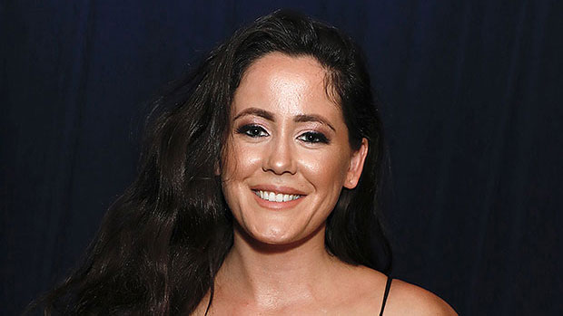 Jenelle Evans Reunites With Mom Barbara On Vacation After Winning Custody Of Son Jace, 13 Jenelle Evans and her mother seem to be in a much better place three months after Jenelle was granted full legal custody of her eldest son, who was under her mom's care. https://t.co/Dm85m0IxIE