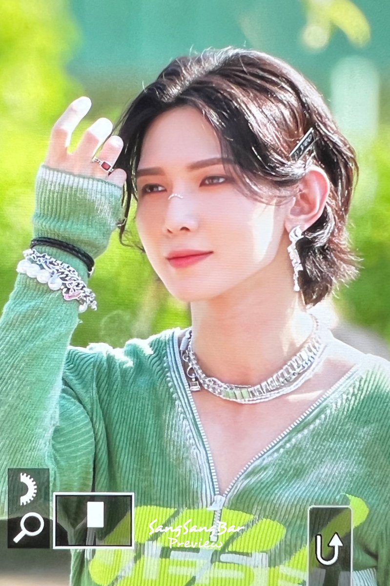 oh this is yeosang's best outfit and styling in a whilee