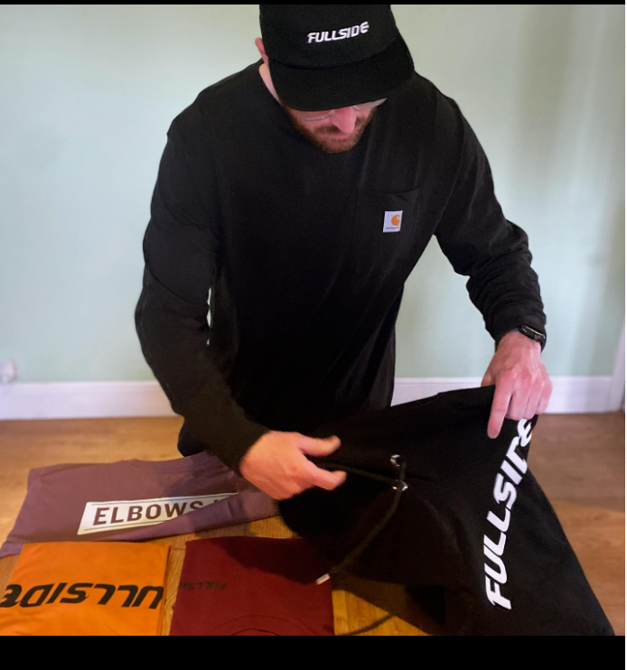 Fullsideuk tweet picture