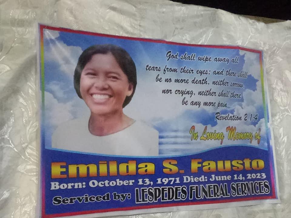 IanMakabayan's tweet photo. This family was red-tagged and massacred by the 94th IB of the Philippine Army.

Justice for Ben Fausto
Justice for Rabin Fausto
Justice for Emilda Fausto
Justice for Billy Fausto

#JusticeForTheHimamaylanMassacre https://t.co/M2CyULyZfX