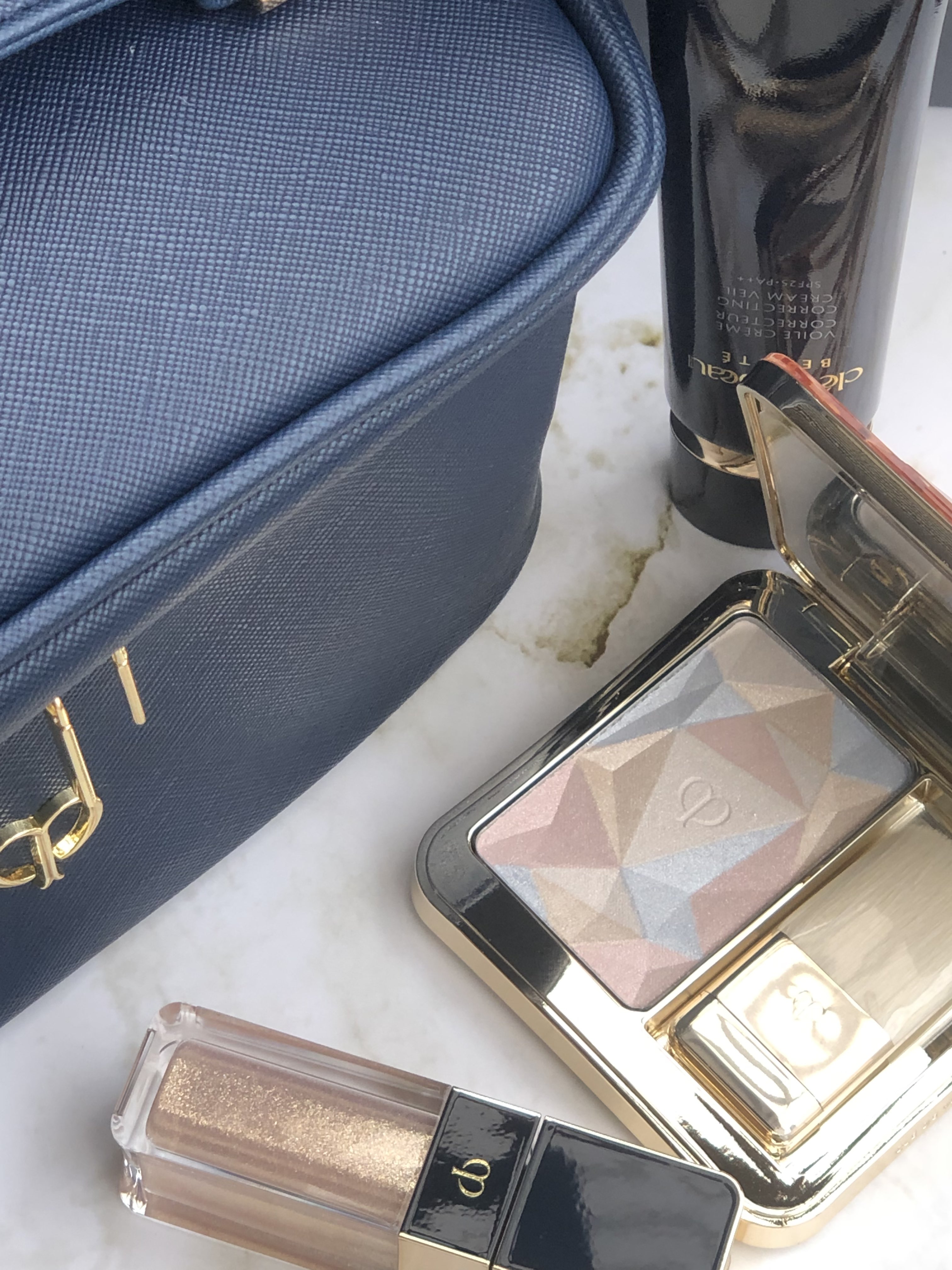 pbs.twimg.com/media/FyzYwJEaEAMvBP_?format=jpg&nam...