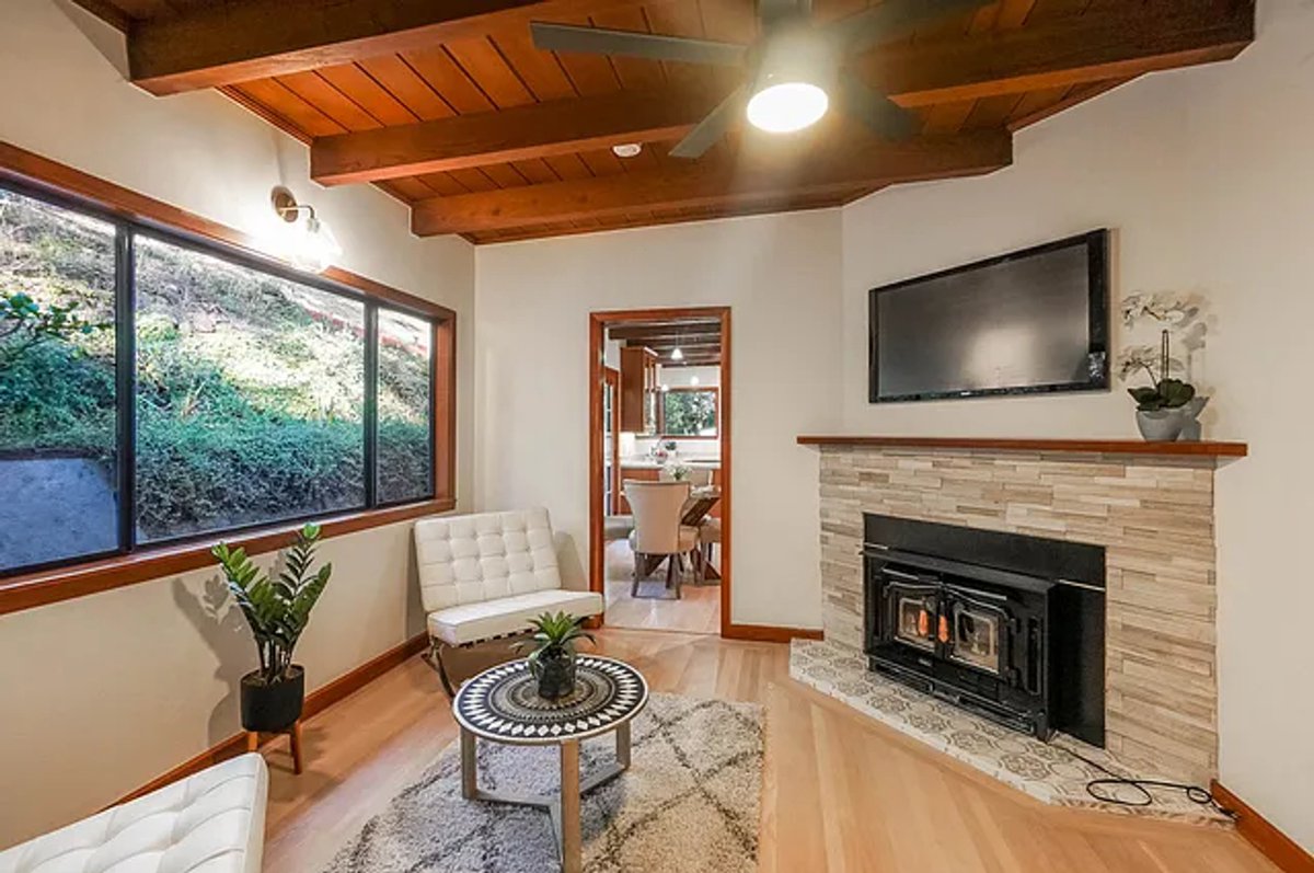 RemodelingBA's tweet photo. 𝟓 𝐄𝐬𝐬𝐞𝐧𝐭𝐢𝐚𝐥 𝐐𝐮𝐞𝐬𝐭𝐢𝐨𝐧𝐬 𝐭𝐨 𝐀𝐬𝐤 𝐘𝐨𝐮𝐫𝐬𝐞𝐥𝐟 𝐁𝐞𝐟𝐨𝐫𝐞 𝐃𝐞𝐬𝐢𝐠𝐧𝐢𝐧𝐠 𝐘𝐨𝐮𝐫 𝐋𝐢𝐯𝐢𝐧𝐠 𝐑𝐨𝐨𝐦

https://t.co/mPEXq7l4oV https://t.co/Q7c2LMgHVE
