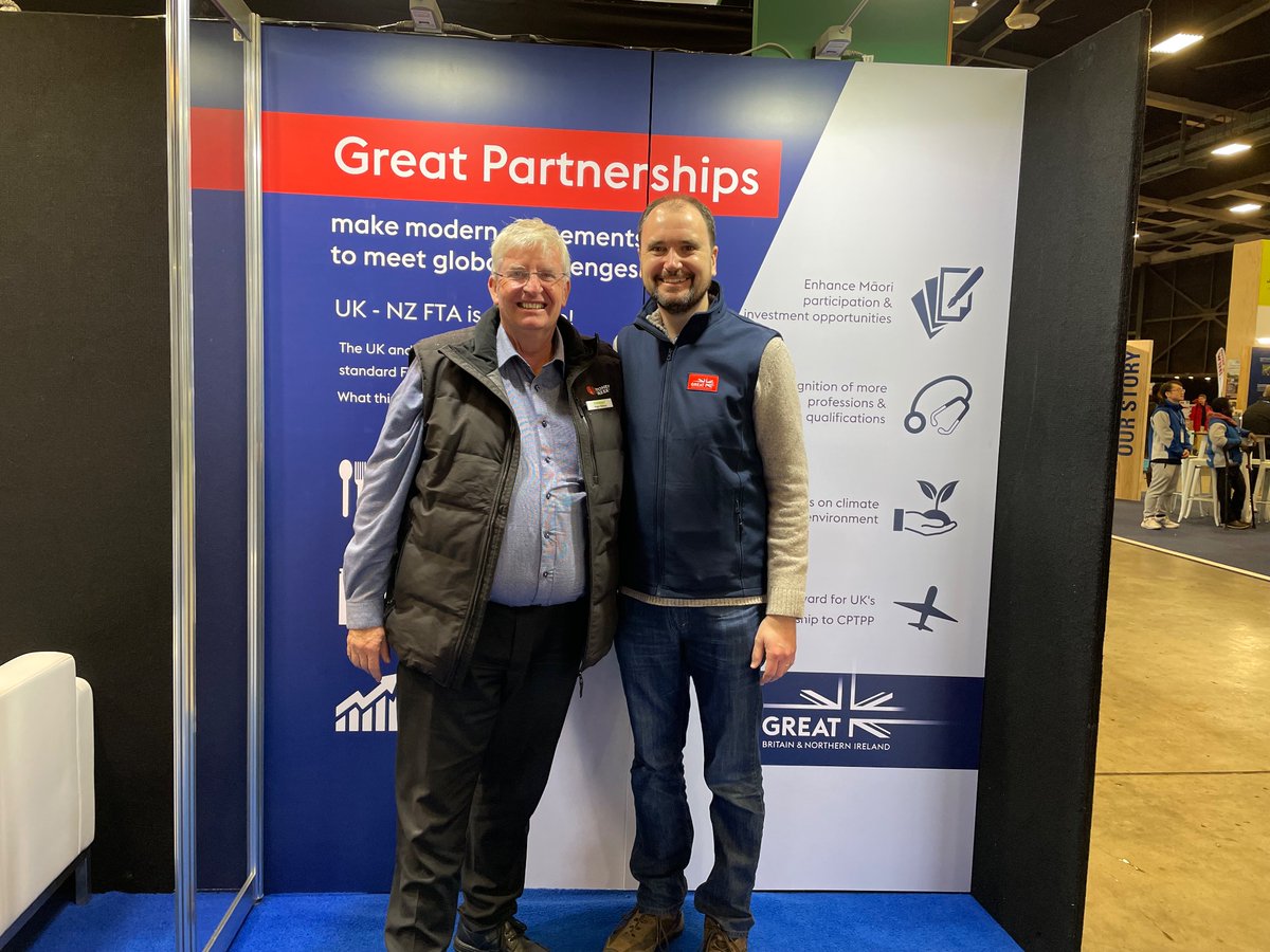 Saying goodbye to Peter Nation @FieldaysNZ! An amazing New Zealander, and one of the country’s important rural leaders!
#TradingTogether @UKinNZ