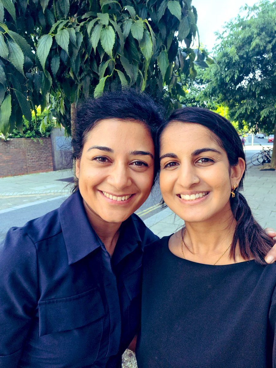 So proud of #SejalMistry who did her final #Darzi14 viva this week. As a Darzi @Moorfields sponsor I couldn’t be more proud watching her growth over over this year and deliver such a insightful and reflective presentation. #TheFutureIsBright #ClinicalLeadership #PersonalGrowth