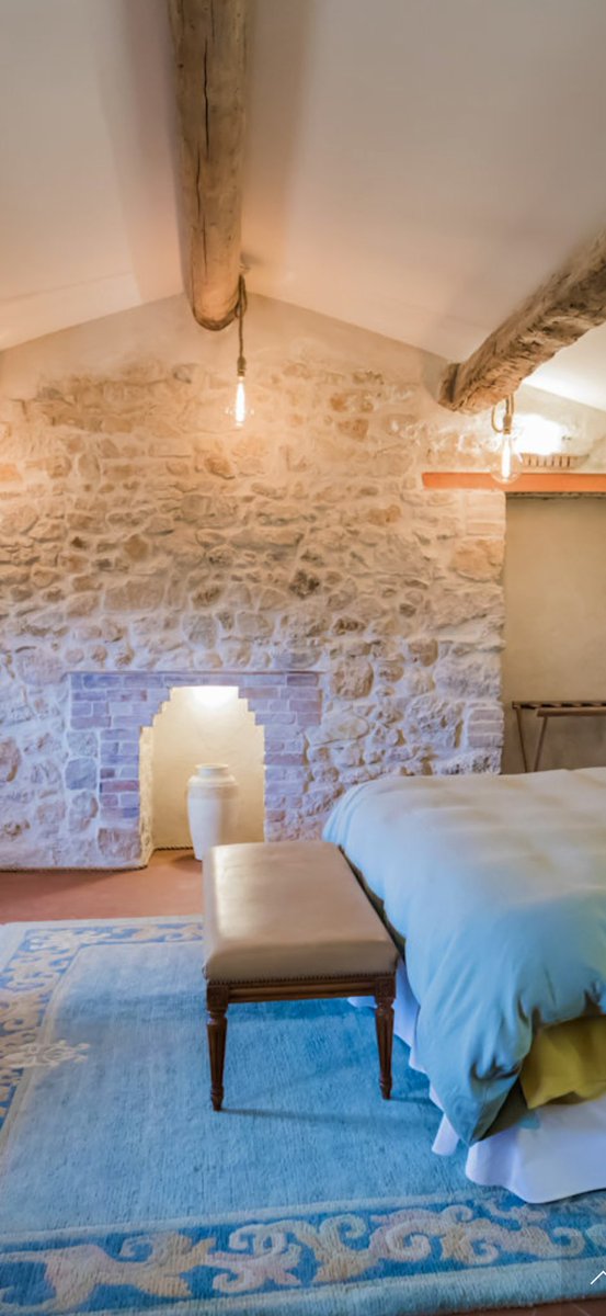 Avec l’association des #femmeschefsdentreprises  Sophia Cannes Grasse  autour de notre membre Valérie Roustan pour l’inauguration de son magnifique projet de maison d’hôtes 🏡Un lieu de sérénité labellisé écocert et sa production de fruits et légumes bios: La Cascade Parfumée 💚