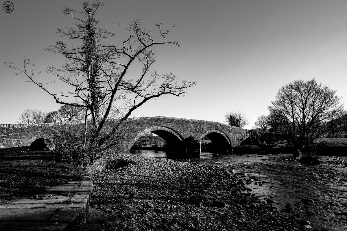 Selection of some BnW shots been working on.
#fujifilm #photography #lakeside #blackandwhitephotography #landscapephotography #trees #silhouette #cumbria #lakedistrict #water #abstract  #monochrome #viltrox #stonewall #pebbles #river #fields #farmland #farming #bridge #road