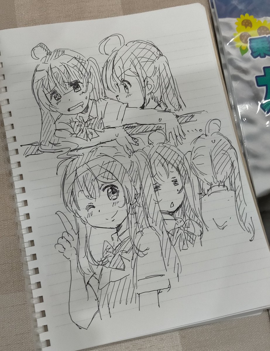 やることないからラクガキしていたら、反対側にサークル参加していたバターナッツさんに見られていたw😇