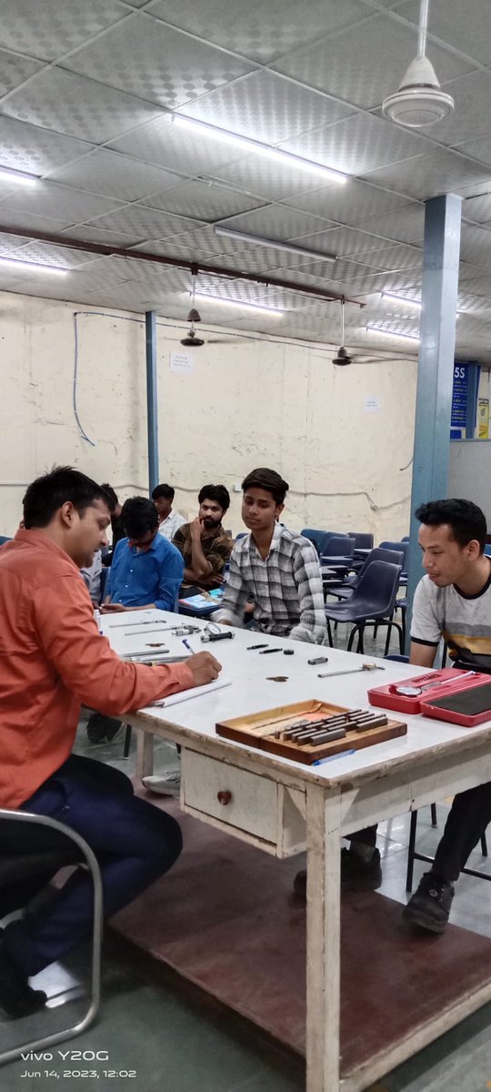 amass_skill's tweet image. यह थी एक झलक ट्रेनिंग में व्यस्थ हमारे छात्रों की |
अगर आप भी Amass Skill Ventures की नि:शुल्क CNC Operator ट्रेनिंग में भाग लेना चाहते हैं तो आज ही डायल करें - +91 7840010607 | +91 7840010630.
#cnc #cnclathe #cncrouter #education  #cncmachine #Course  #amassskillventures