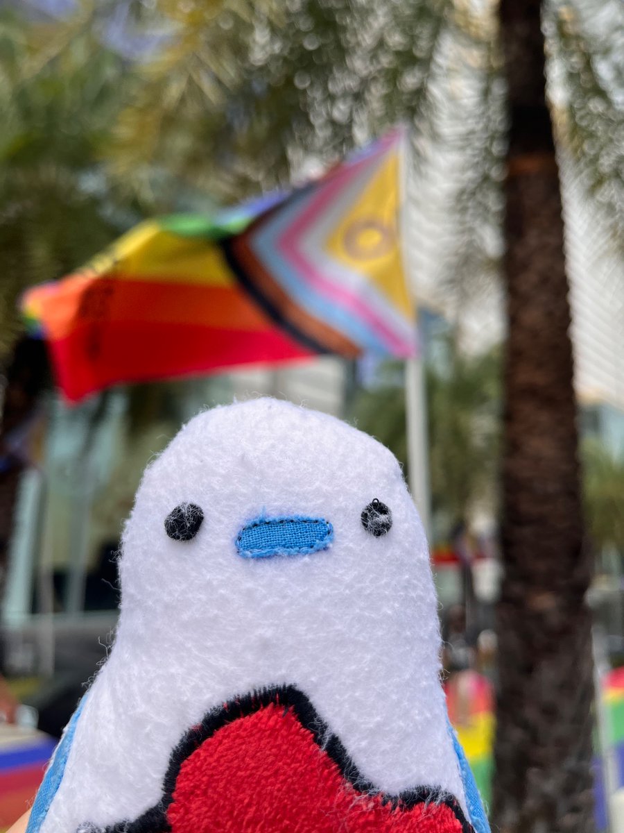 HAPPY PRIDE MONTH 🔥🔥🔥