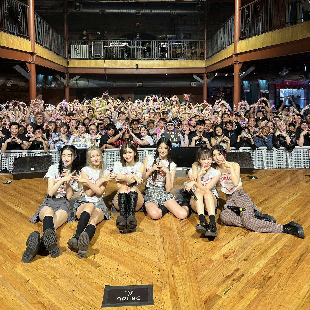 tribedaloca's tweet photo. [🇺🇸 #Tour_Diary]
DETROIT!! Thank you for making happy memories! 🫶🏻

#트라이비 #TRI_BE #TRIBEVIDALOCATOUR #TRIBEINUSA https://t.co/Trbc93R8vw