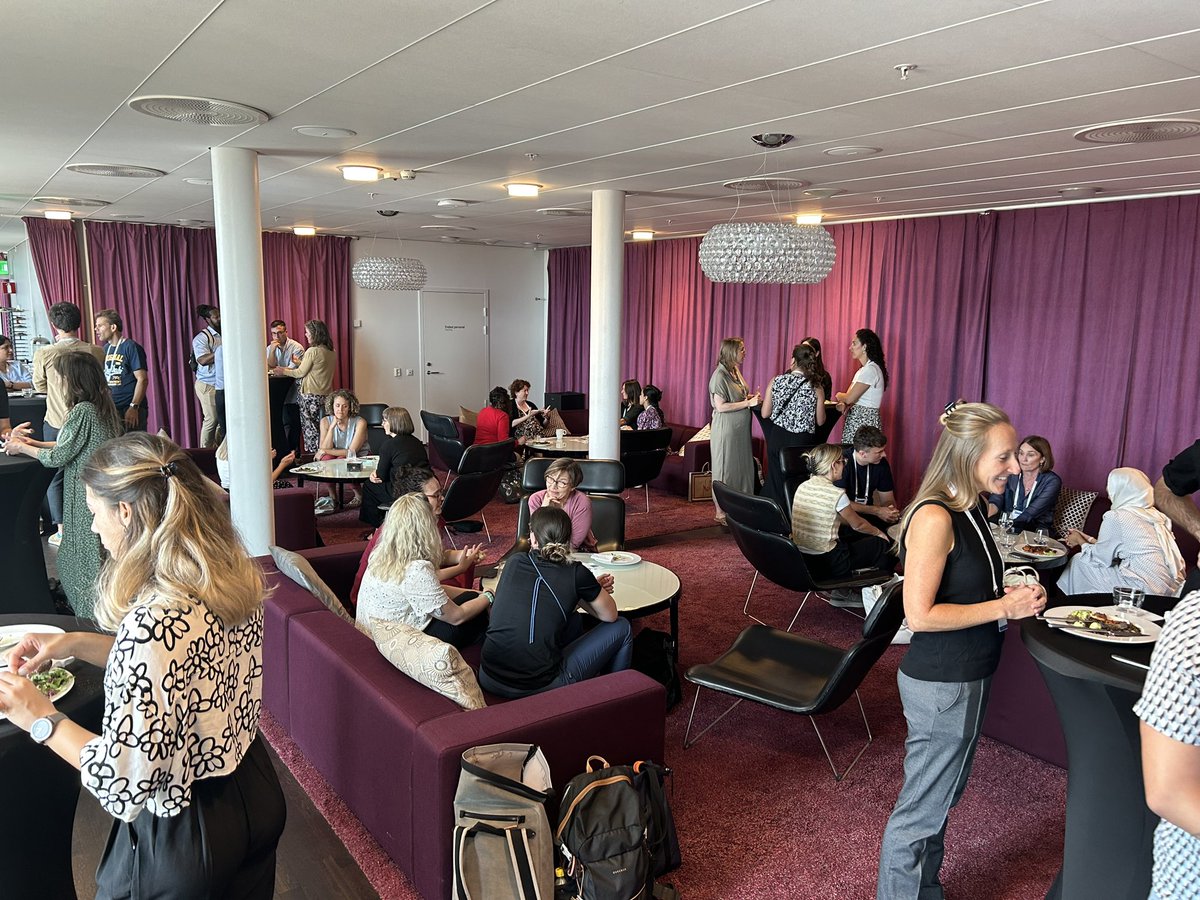 🌟What an incredible #ISBNPA mentoring event during #ISBNPA2023! 👏🏻 Lovely to see aspiring minds connect with experienced researchers. Grateful to all mentees and mentors who made this event a resounding success! 💪🏼 #Mentoring #FutureLeaders