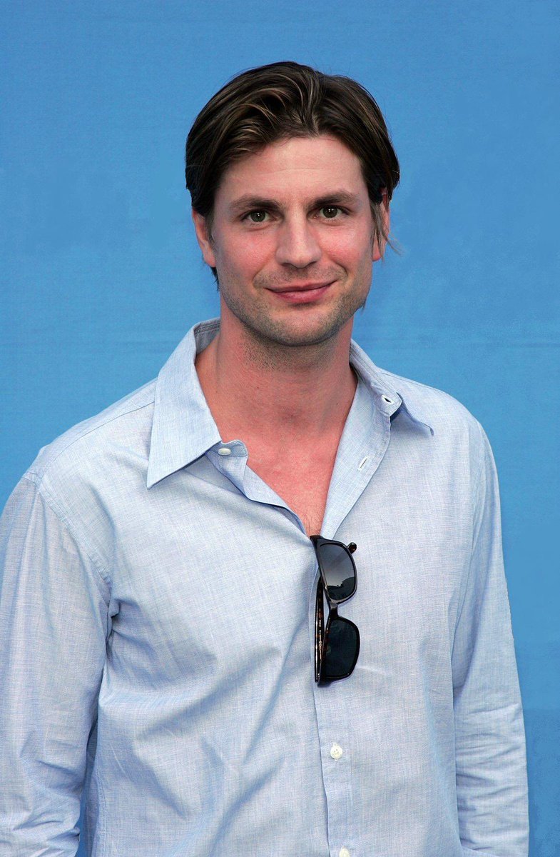 Gale Harold Fan © on Twitter "📌 Hope you “Vote the Poll” pinned to