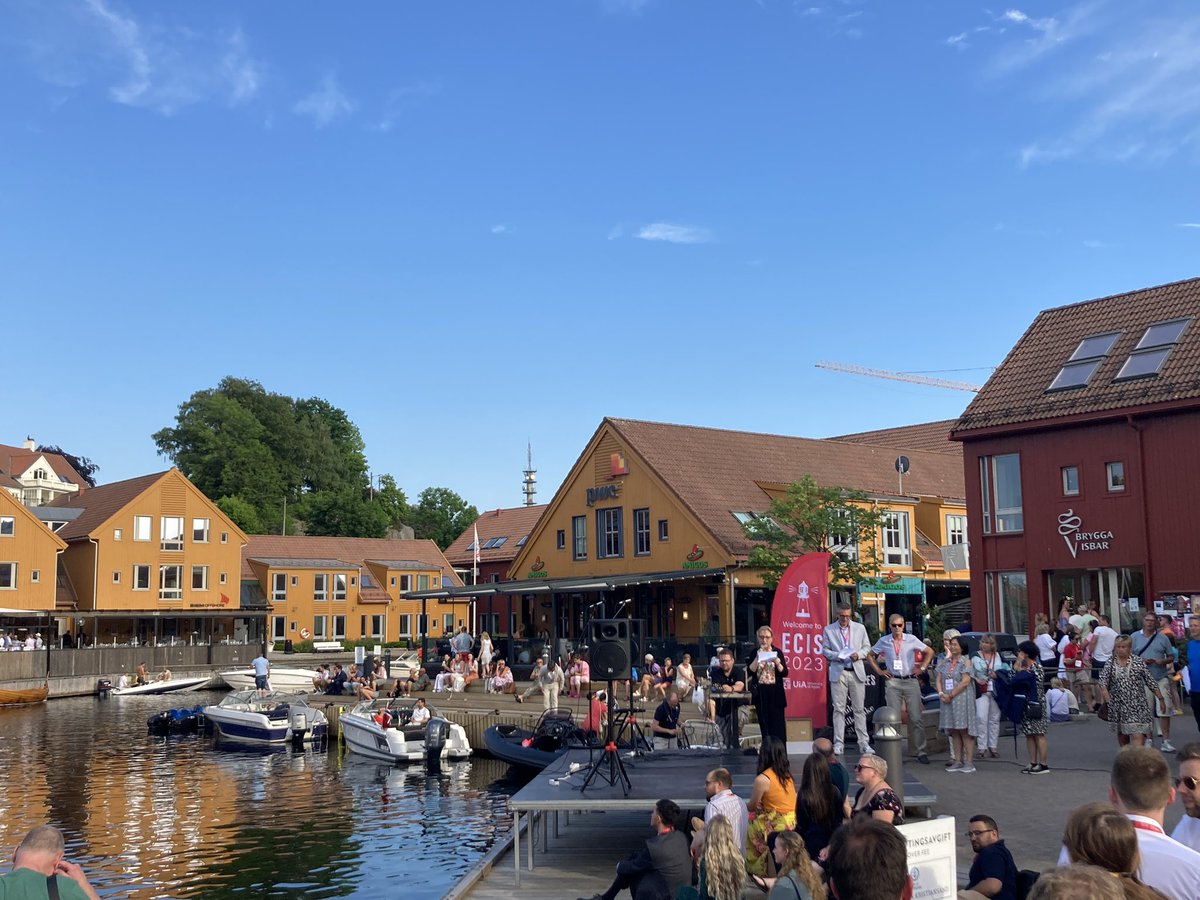 ktejas98's tweet image. After 15 long hours, made it back to Helsinki from #ECIS2023 . What a great energy the conference had! It refills you with passion 😋 Already look forward to working on new ideas and attending #ECIS2024 in Cyprus! See you beautiful people at #ICIS2023 in my hometown of Hyderabad!