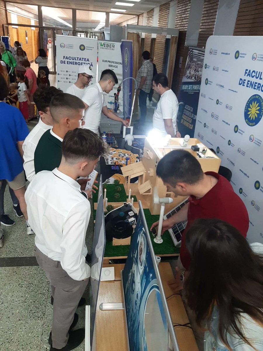 CSBucharest's tweet image. 🚀 Year 10 Physics students embarked on an incredible journey to the SpaceFest convention at Politechnica University of Bucharest this Monday. @upb1818 

#IGCSEPhysics #SpaceFest #STEMeducation