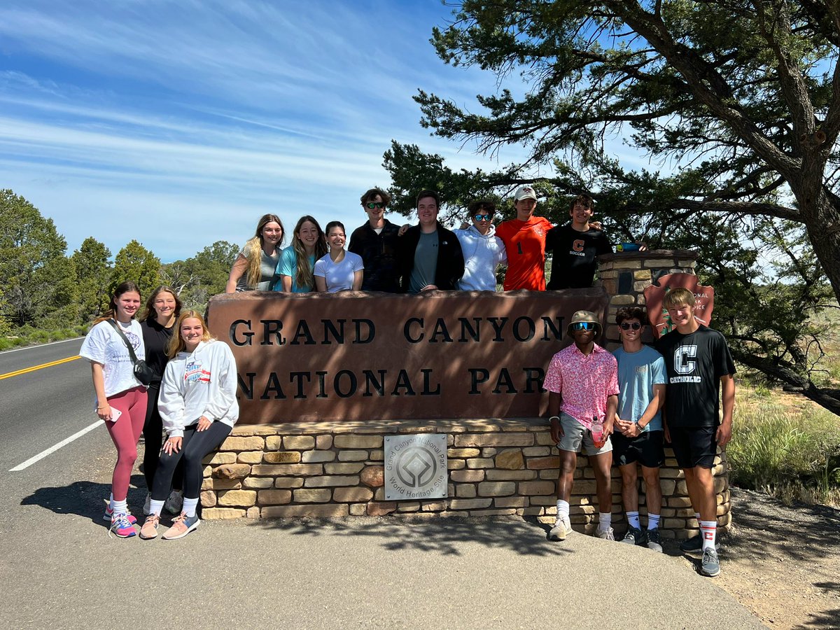 CHSBRmissions's tweet photo. What a way to wrap up a trip! Appreciating God’s creation at Grand Canyon National Park, complete with a picnic lunch, some hiking and lots of breathtaking views. #FinaleFriday #Klagetoh2023 https://t.co/I8jIz09oiv