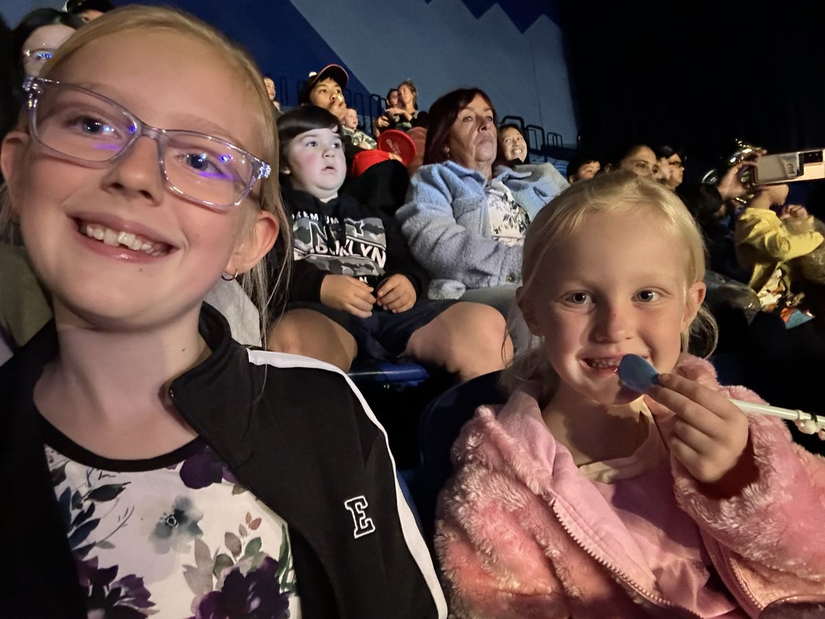 sullivan_keiran's tweet photo. #disneyonice https://t.co/i66I18g798