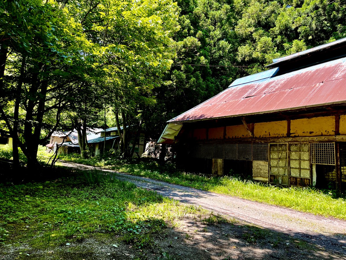今日は「攻殻機動隊SAC_2045」の
第1クールの最後でトグサが京都の田舎で失踪したときのコスプレ撮影してきた

（やや嘘🤥）