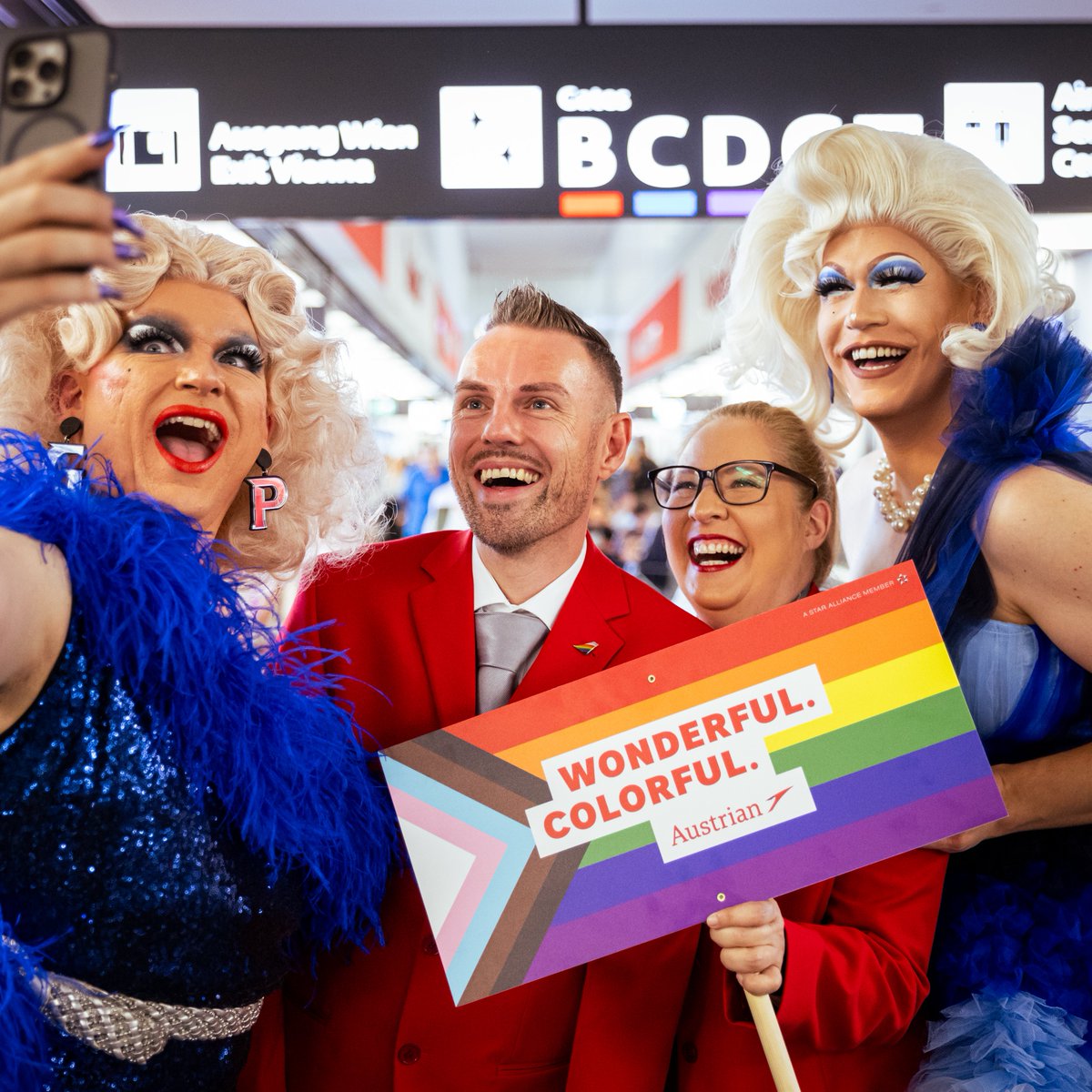 Austrian Airlines tweet media