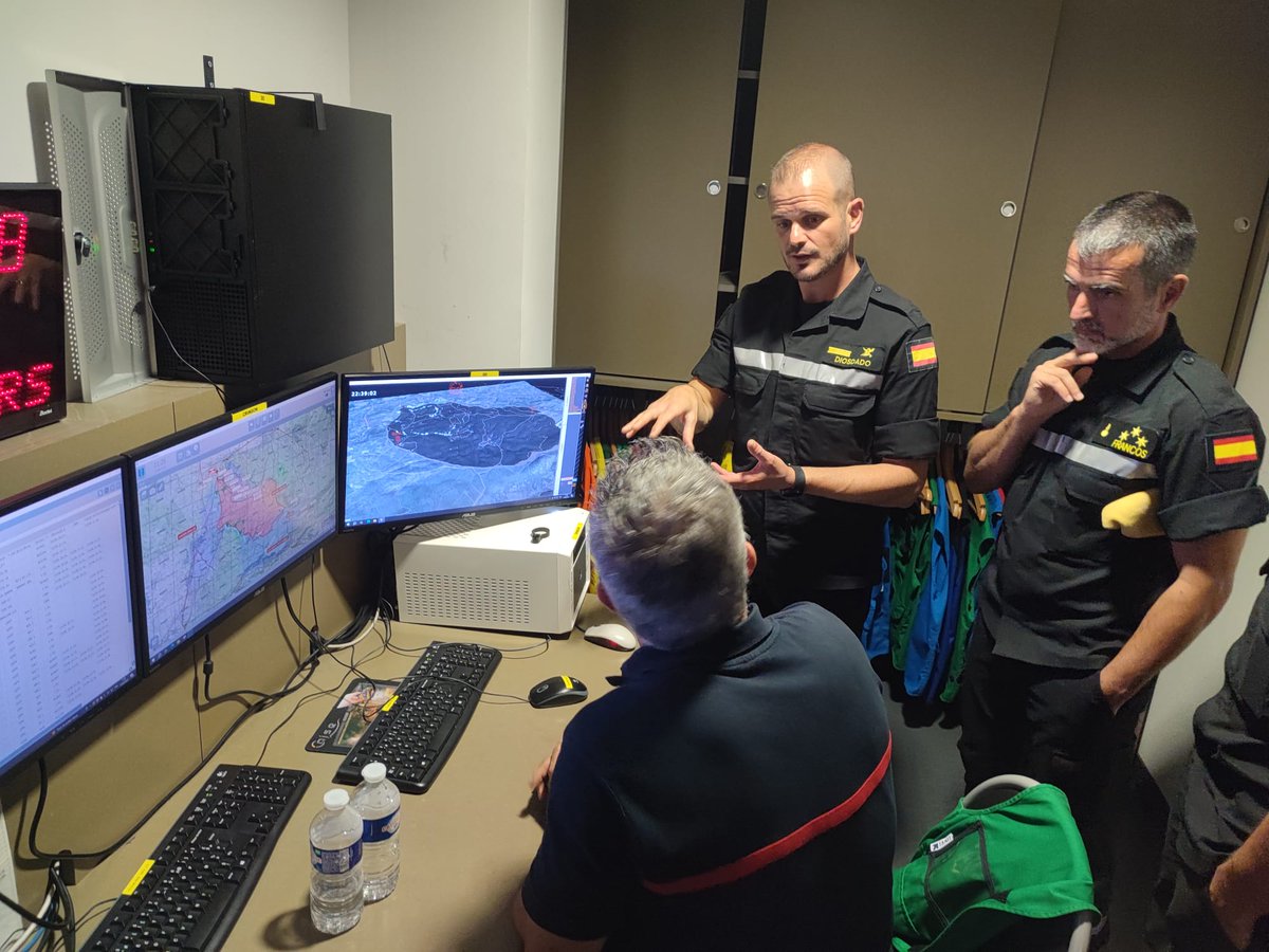 UMEgob's tweet image. Como parte de los intercambios de formacion bilateral 🇫🇷🤝🇪🇸 con las #FORMISC, esta semana personal @UMEgob ha realizado ejercicios y prácticas de planeamiento #LCIF 🔥 en #Marsella

Además, visitaron el centro de formación @ECASCVALABRE de la @SecCivileFrance y el @cezocsud