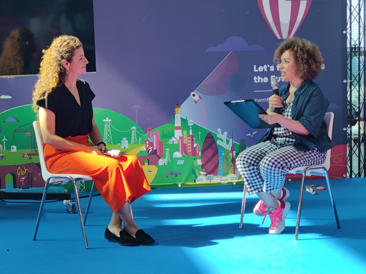 Cla_Gagliardini's tweet photo. Sul palco dell'agorà Diversity &amp; Inclusion del We Make Future 2033 Elisabetta Saorin intervista Ilaria Galbusera, D&amp;I Manager and Captain of Italy Deaf Women Volleyball Team
#wmf2023 @WMFWeMakeFuture #Diversity #inclusion https://t.co/9VGssKD7Gz