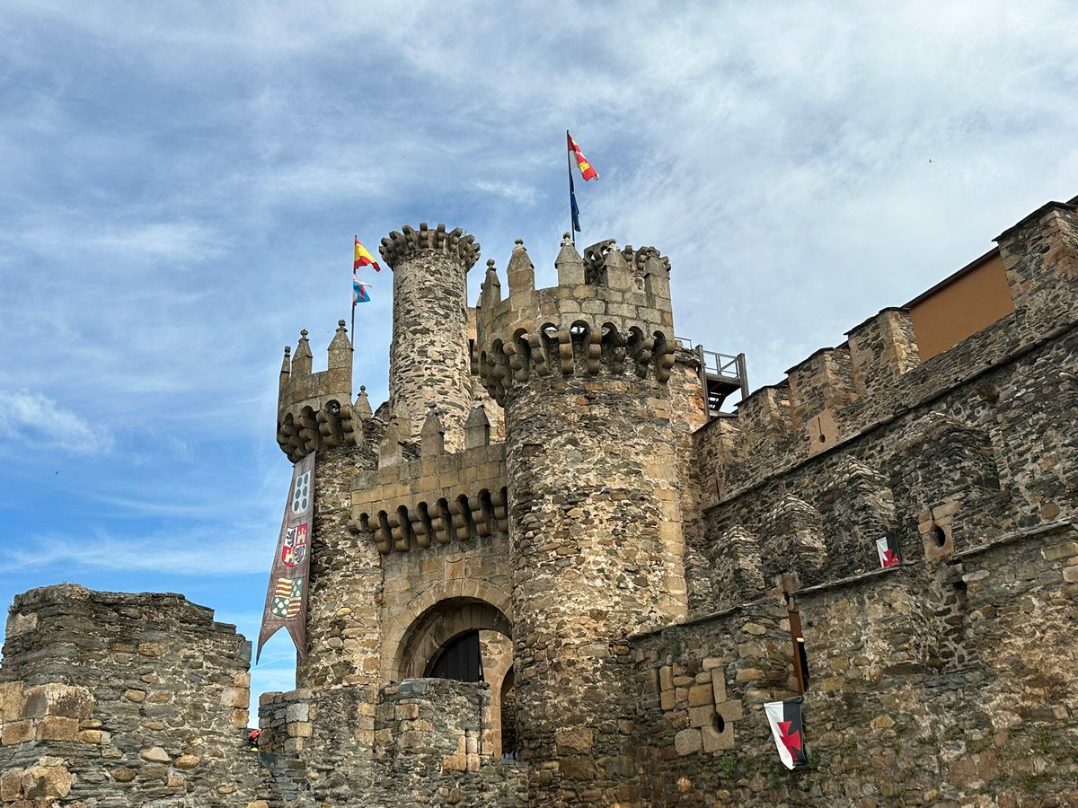 Si que lo conozco y está entre mis preferidos sin duda, que gusto pasear por él!! #FelizSabado
#paisajes24