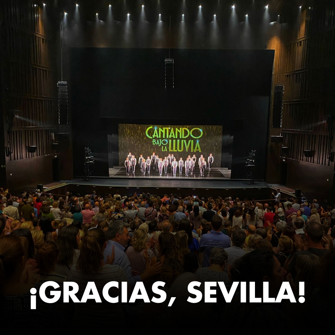 ¡Muchísimas gracias, Sevilla!

Han sido unos días maravillosos, esperamos que hayáis disfrutado de @cantandomusical tanto como nosotrxs 💛

Próxima parada... ¡Málaga!

¡ÚLTIMAS CIUDADES!

#CantandoBajoLaLluvia #CantandoElMusical